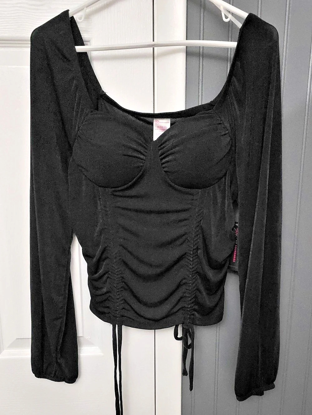 Ruched Long Sleeve Top in Black Size XL
